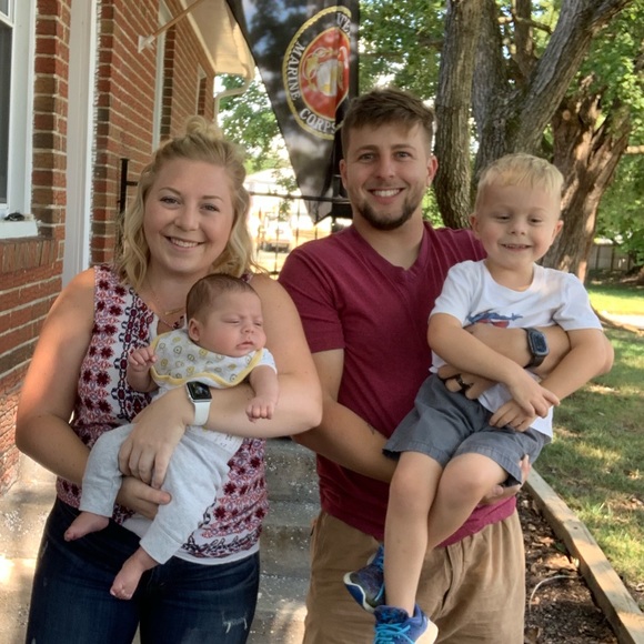 Meet your Posher, Carson - Picture 1 of 8